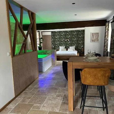 Nature Au Chateau Du Pre Neuf