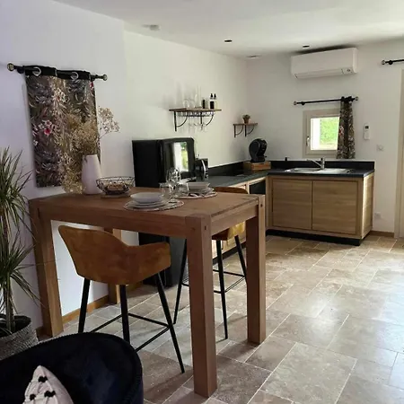 Nature Au Château Du Pré Neuf * Etriche