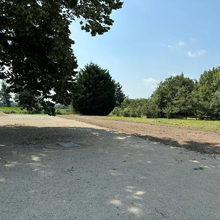 Nature Au Chateau Du Pre Neuf בית נופש