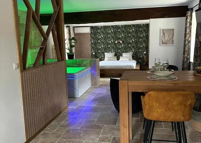 Nature Au Château Du Pré Neuf